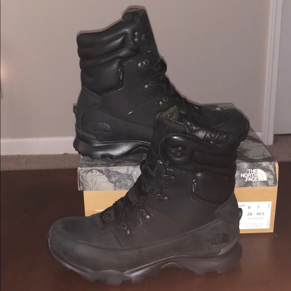The North Face Mens Thermoball Lifty boot